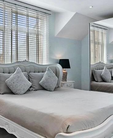 Hampstead Opulence Apartment - Luxurious Split Level Property Londres Exterior foto